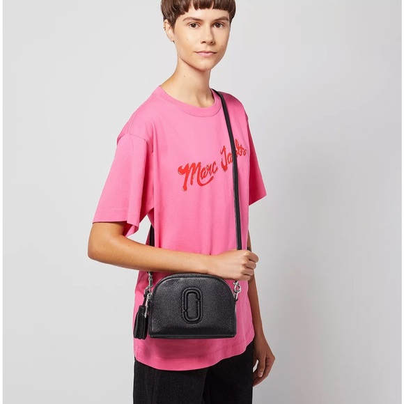 ❤️Marc Jacobs Super Cute Fly Crossbody ❤️ - Picture 2 of 5